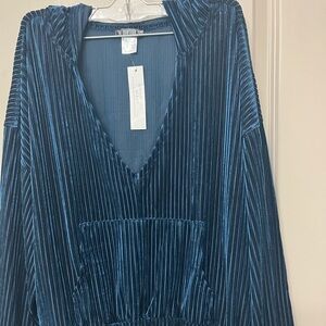 Venus Ribbed Two Piece Lounge Set Hoodie - Size XL NWT